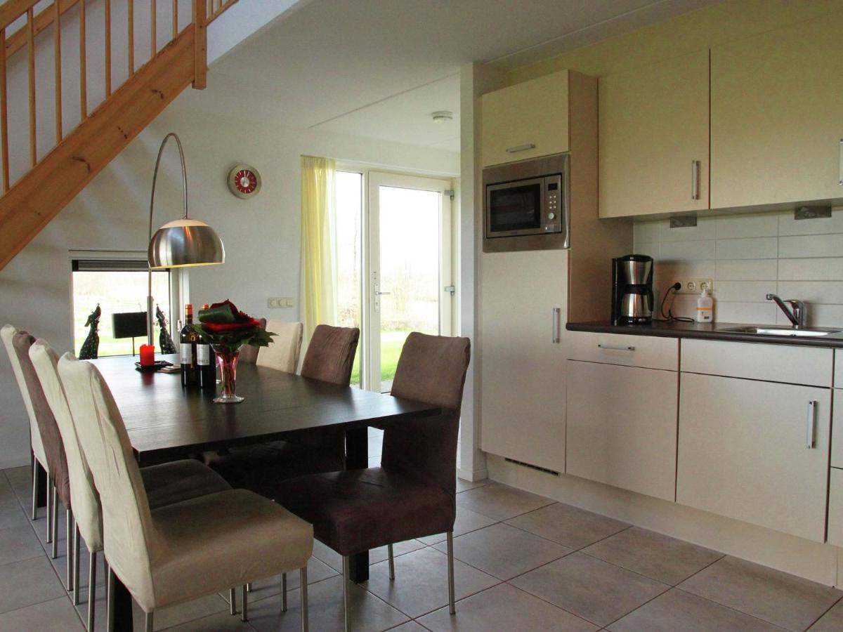 Luxury Holiday Home With Private Terrace Langweer Екстериор снимка